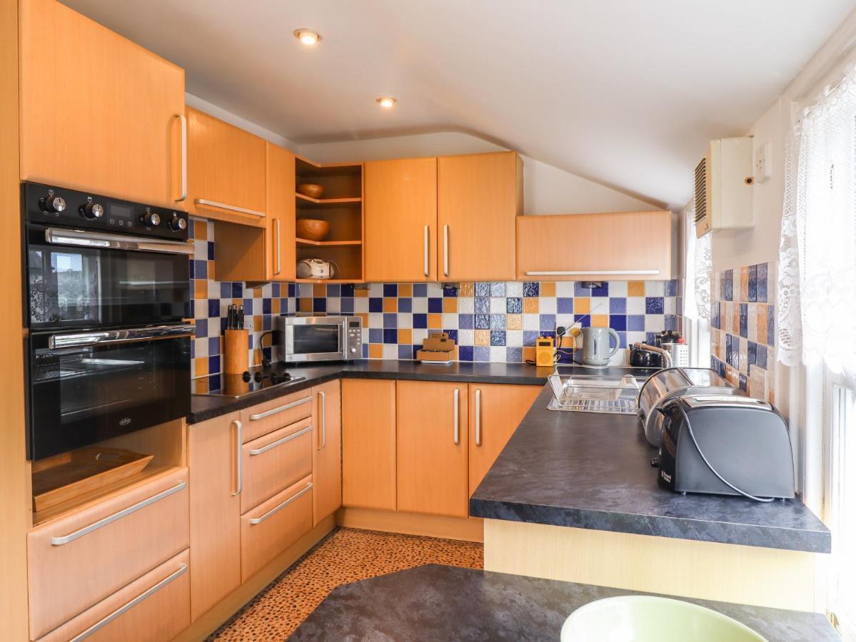 Armstrong Cottages No2 バンボロー エクステリア 写真