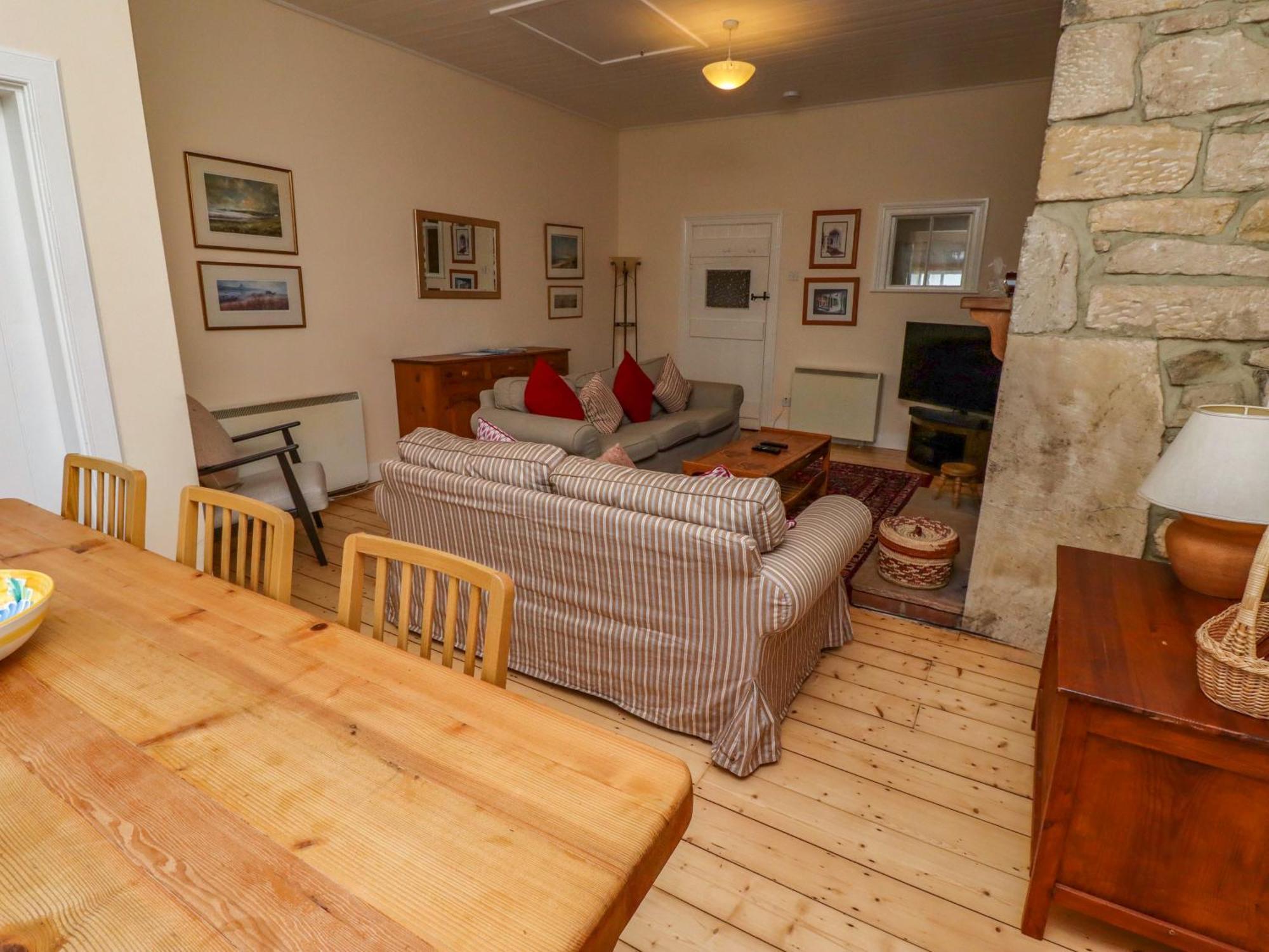 Armstrong Cottages No2 バンボロー エクステリア 写真